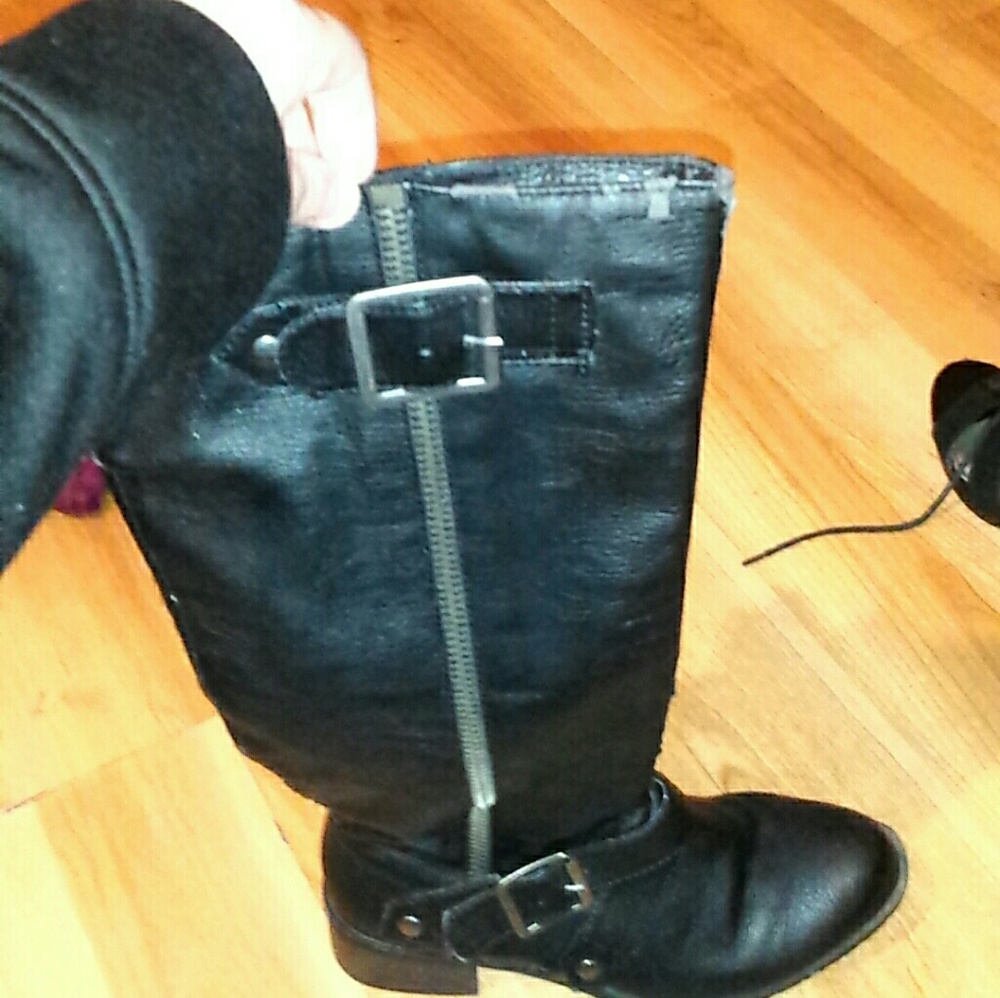 Black knee high boots